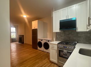 313 W 54th St #4EE, New York, NY 10019