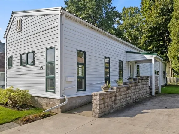 49 Delta Ter, Rochester, NY 14617