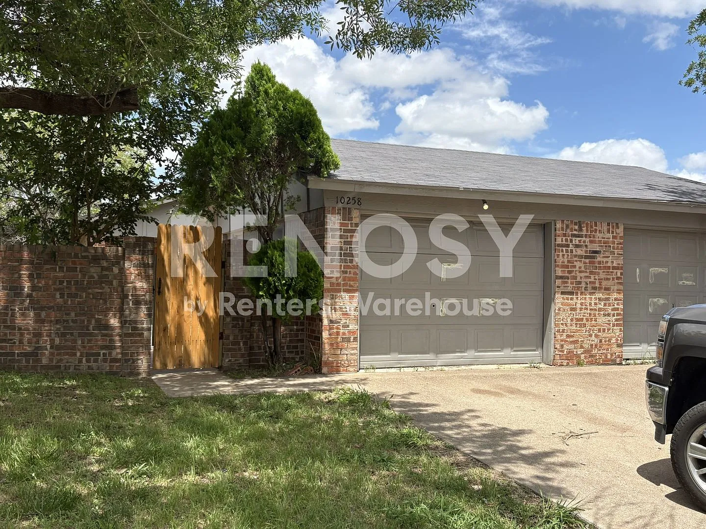 HUGE Price Drop West Ft Worth 3 Bedroom — Photo 1