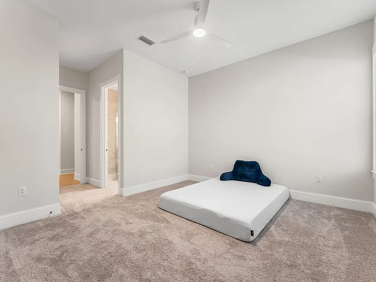 287 J Hunters Way S — Photo 32