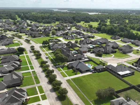 609 Renwick Blvd, Berwick, LA 70342