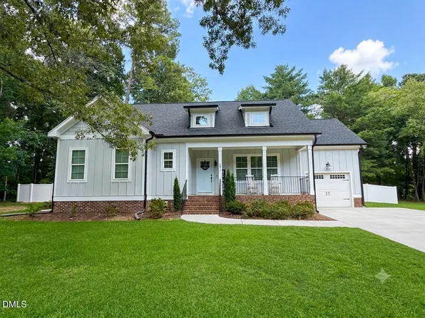 4817 Bentcreek Dr, Fuquay Varina, NC 27526