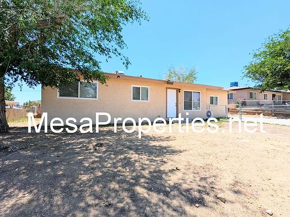 4th image of 16457 Yucca Ave