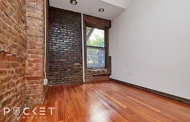 Rented by PocketBroker Inc