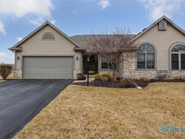 14540 Olde Trail Dr, Perrysburg, OH 43551