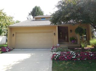 2809 Shady Ridge Dr, Columbus, OH 43231