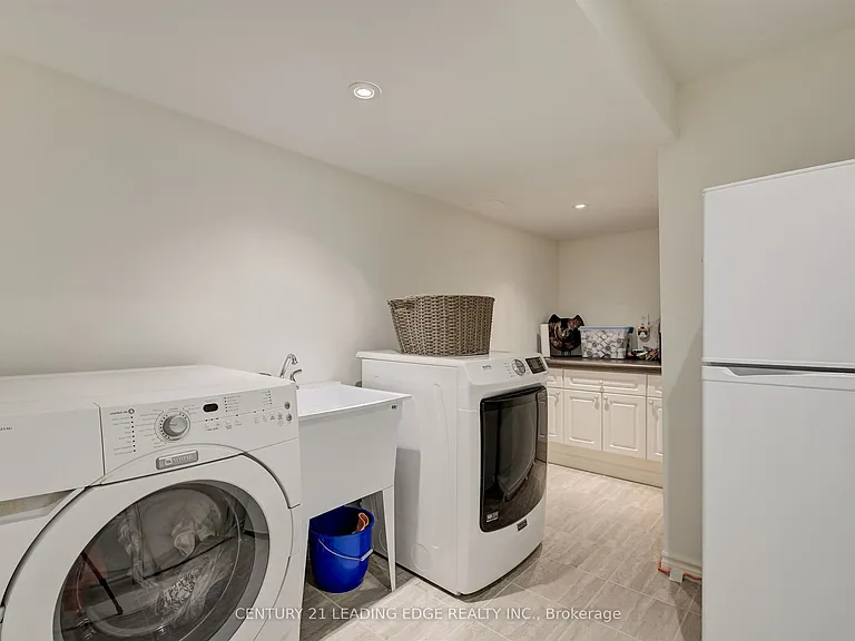 171 Krieghoff Ave — Photo 29