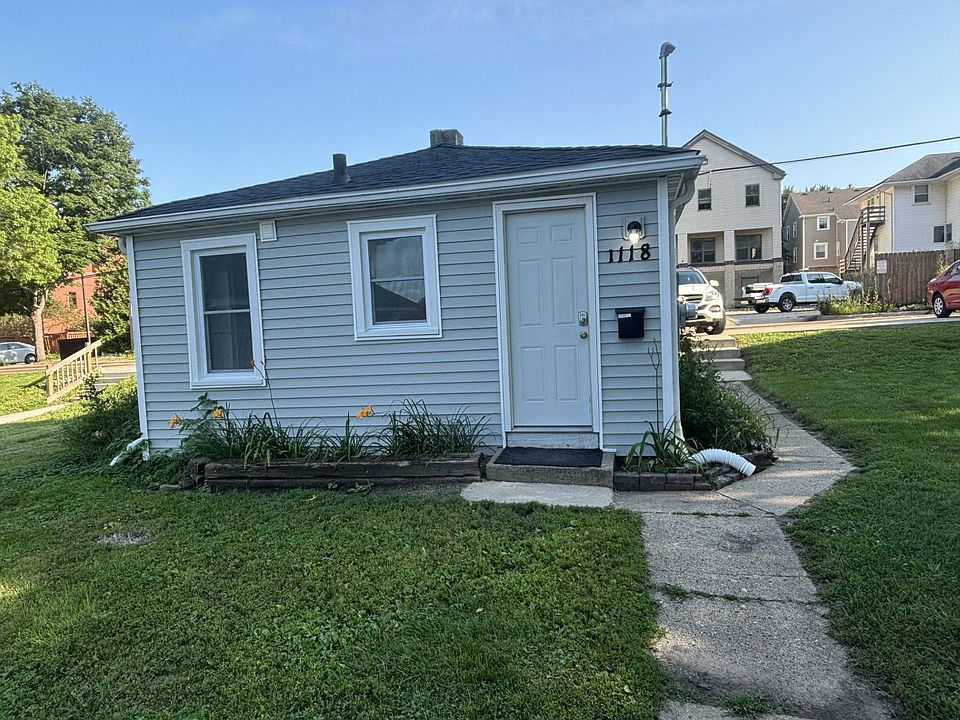1st image of 1118 W 22nd St