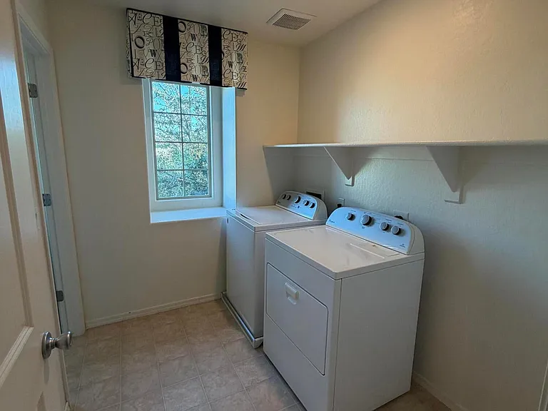 16576 W Jenan Dr — Photo 15