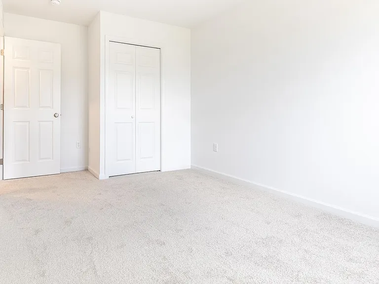14 Meredith Way — Photo 15
