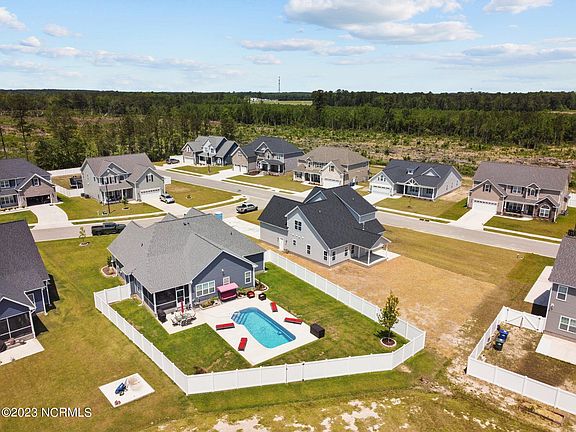 4th image of 2296 Birch Hollow Drive