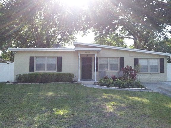 2nd image of 4808 N Fremont Ave