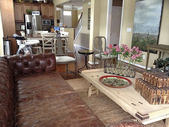 View thru family to kitchen