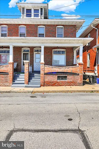249 Walnut St Photo 1