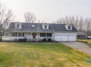 14069 Hite Rd, Swanton, OH 43558