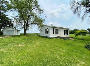 2290 S Esther Ave, Decatur, IL 62521