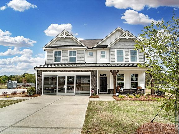 2nd image of 2466 Judson Dr #49