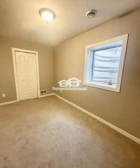 3317 Old Stone Way NE — Photo 18