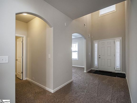3rd image of 404 Jones Peak Dr