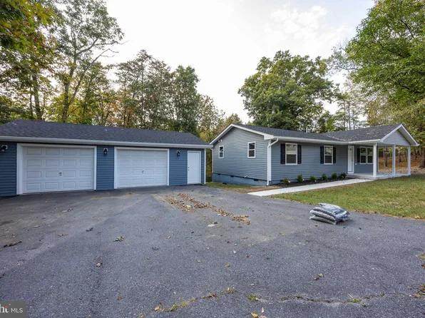 3671 Swinging Bridge Rd, Hedgesville, WV 25427