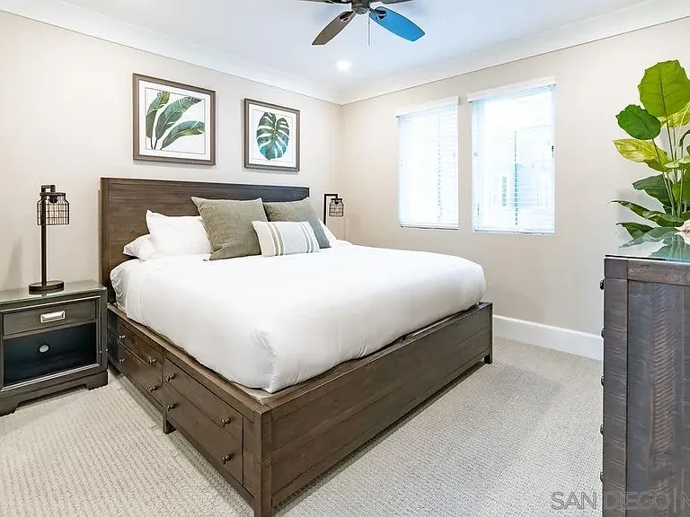824 Jersey Ct — Photo 8