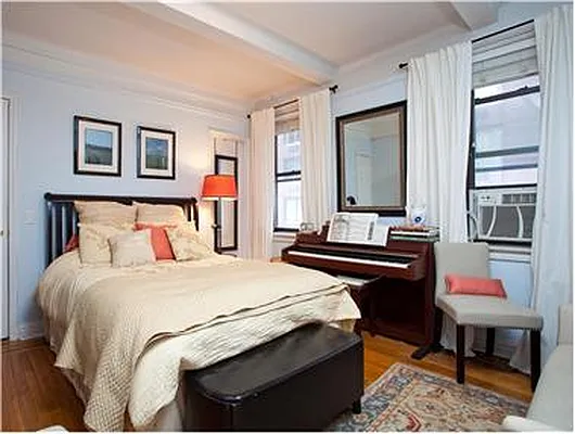 Rented by Douglas Elliman | media 24