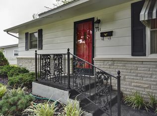 941 S Spring Park Blvd, Mount Vernon, MO 65712