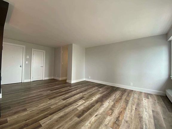 4th image of 260 Audubon Ave APT 26G