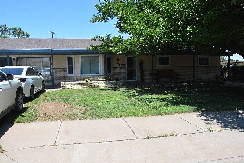 1st image of 1307 Camino Real