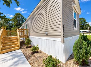 15323 E Beaver Dr, Pride, LA 70770
