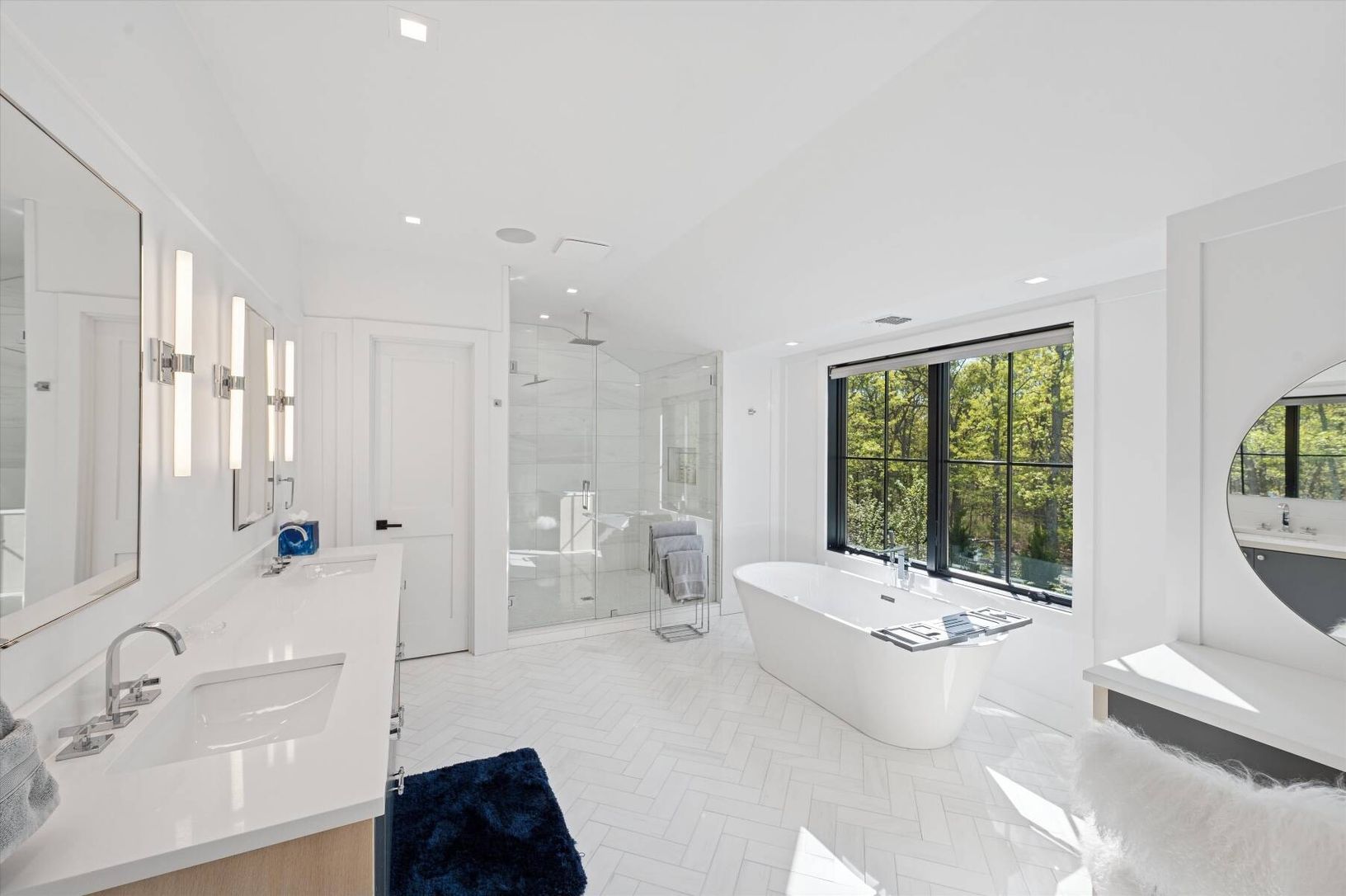  Spa-Like Bathroom