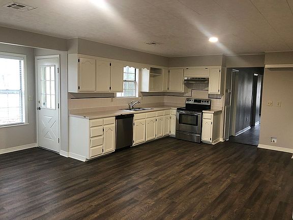 Open Kitchen