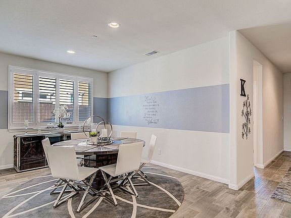 5th image of 842 Marina Grande Way