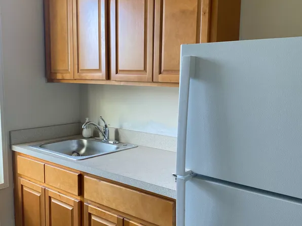 209-10 41st Ave #6R, Queens, NY 11361