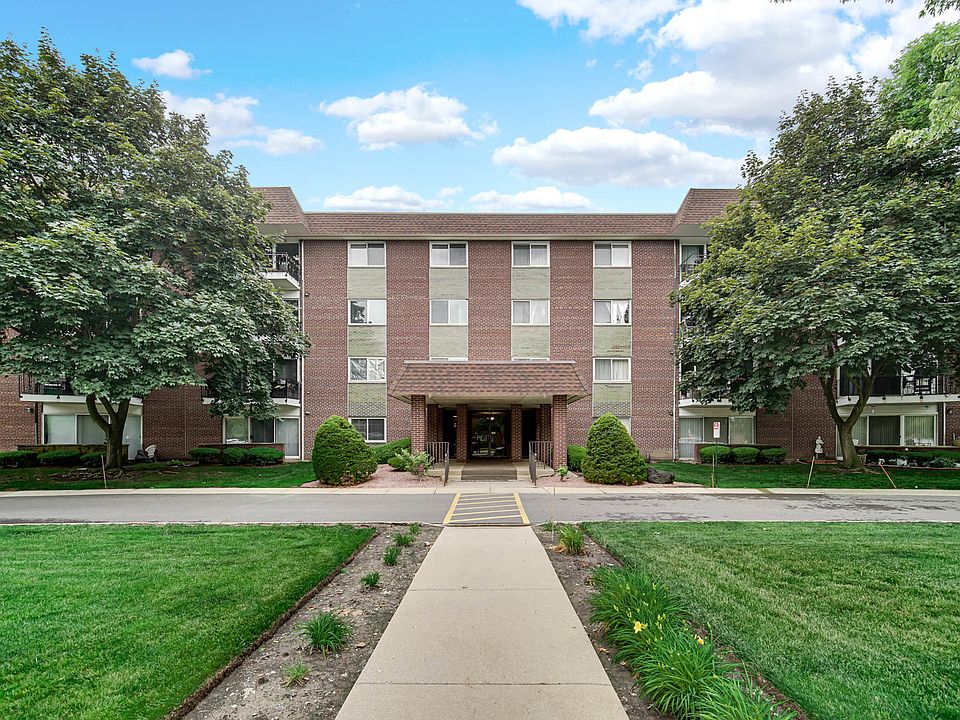 1st image of 1030 S Fernandez Ave APT 4M