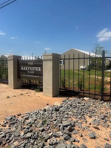 3401 Harvester Dr Photo 1