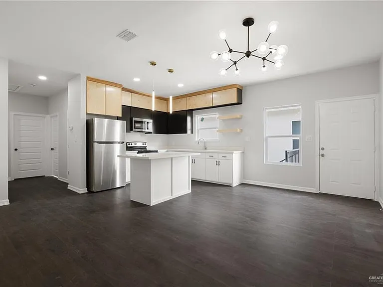 3841 N Mezcal Dr #UPSTAIRS — Photo 3