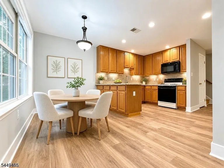 2406 Taggert Dr — Photo 5