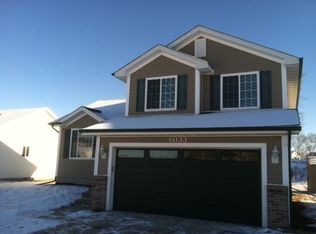 6033 Pine Ridge St, Johnston, IA 50131