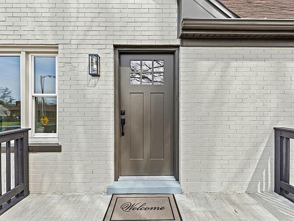 4th image of 621 Saint Anthony Dr