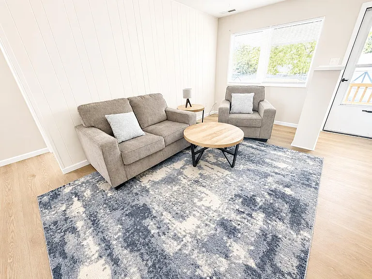 801 N Ann St #9 — Photo 4