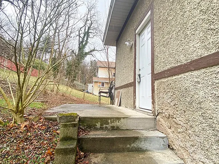 130 E Crafton Ave #3 — Photo 20