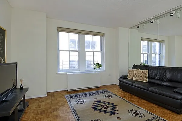 Rented by Corcoran | media 21