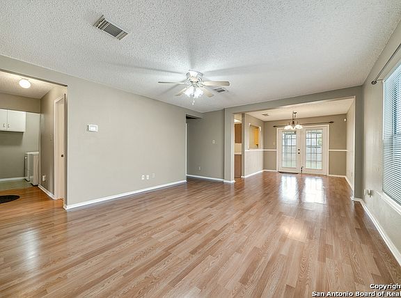 2nd image of 6727 Haven Meadow Dr