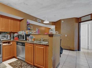 13820 NE 3rd Ct APT 201, North Miami, FL 33161