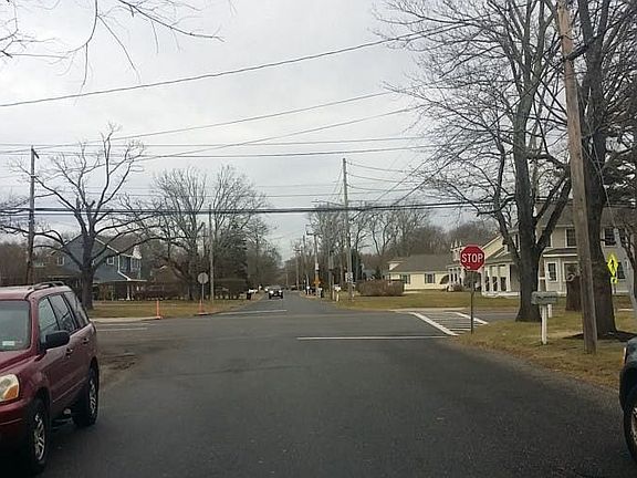5th image of 55 Chichester Ave