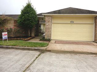 16806 Clear Oak Way, Houston, TX 77058