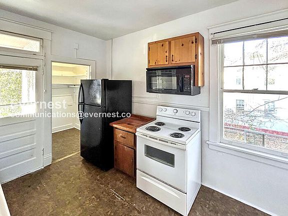 2nd image of 3114 Barton Ave #D