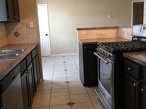 2nd image of 2604 S Llewellyn Ave