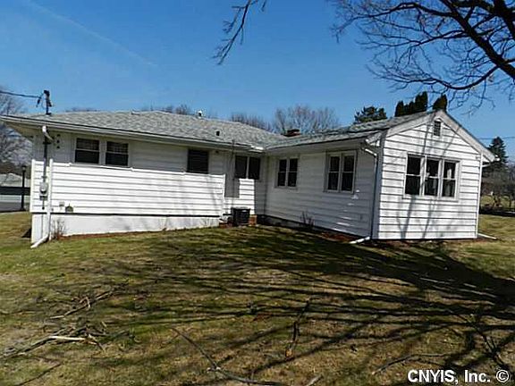 2nd image of 118 Edgemont Dr